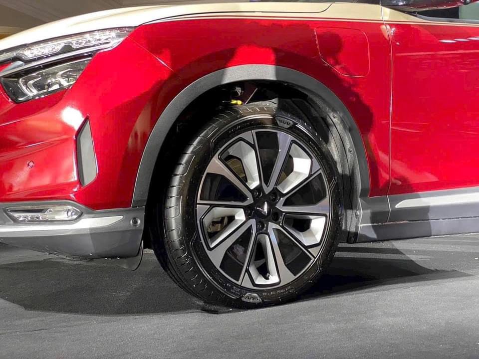 lazang vf8 lux